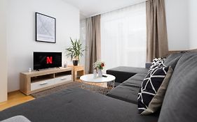 Donaufeld Living II - Modernes und helles Apartment